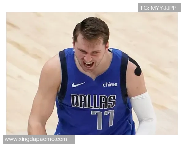 小卡爆发55分11板！韩乔生盛赞其为攻防一体战神