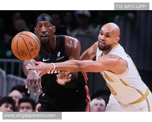 以为我们摆烂？德里克·怀特：夏天我就有信心 我们能干成很多事