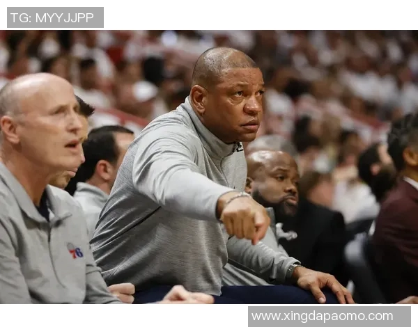 凑热闹?里弗斯赛后采访:我希望我们今晚能打一架